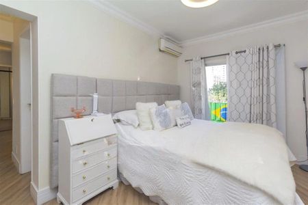 Apartamento para alugar com 4 quartos, 197m² em Itaim Bibi, São Paulo