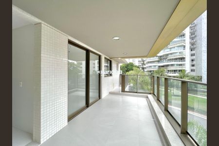 Apartamento à venda com 2 quartos, 76m² em Barra da Tijuca, Rio de Janeiro