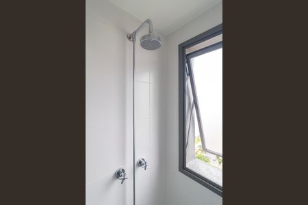 Apartamento para alugar com 71m², 2 quartos e 1 vaga Apartamento para alugar com 71m², 2 quartos e 1 vagaSuíte - Banheiro