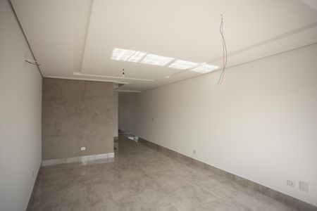 SALA de casa à venda com 3 quartos, 193m² em Parque Sao Domingos, São Paulo