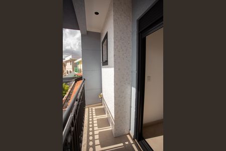 VARANDA DO QUARTO SUÍTE- 1 de casa à venda com 3 quartos, 193m² em Parque Sao Domingos, São Paulo