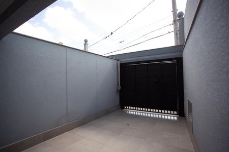 Casa à venda com 193m², 3 quartos e 3 vagas Casa à venda com 193m², 3 quartos e 3 vagasGARAGEM