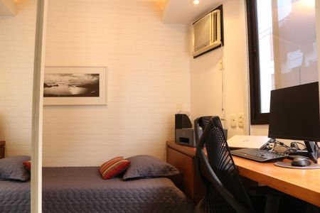 Apartamento à venda com 81m², 2 quartos e 1 vagaQuarto 2