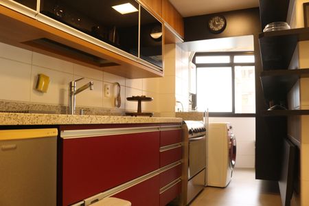 Apartamento à venda com 81m², 2 quartos e 1 vagaCozinha