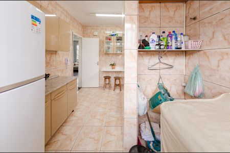 Apartamento para alugar com 77m², 3 quartos e 2 vagasÁrea de serviço