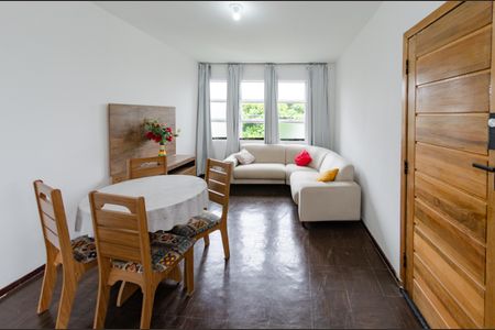 Sala de apartamento para alugar com 3 quartos, 77m² em Conjunto California, Belo Horizonte