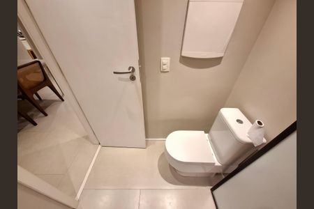 Apartamento à venda com 80m², 2 quartos e 1 vaga Apartamento à venda com 80m², 2 quartos e 1 vagaLavabo