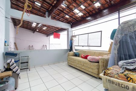 Casa à venda com 180m², 3 quartos e 3 vagasVaranda