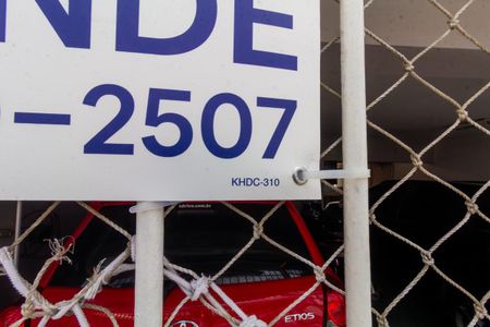 Casa à venda com 180m², 3 quartos e 3 vagasFachada - plaquinha