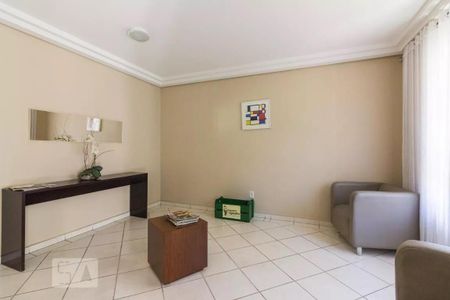 Apartamento à venda com 47m², 2 quartos e 1 vaga Apartamento à venda com 47m², 2 quartos e 1 vagaHall social