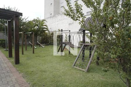 Apartamento à venda com 47m², 2 quartos e 1 vaga Apartamento à venda com 47m², 2 quartos e 1 vagaÁrea comum - Playground