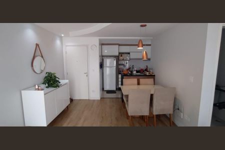 Apartamento para alugar com 2 quartos, 63m² em Recanto das Rosas, Osasco