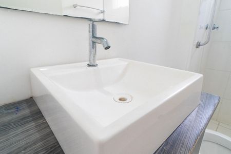 Casa de condomínio à venda com 77m², 2 quartos e 2 vagasBanheiro da Suíte 2