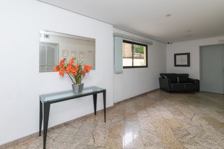 Apartamento à venda com 38m², 1 quarto e 1 vagaÁrea Comum - Hall