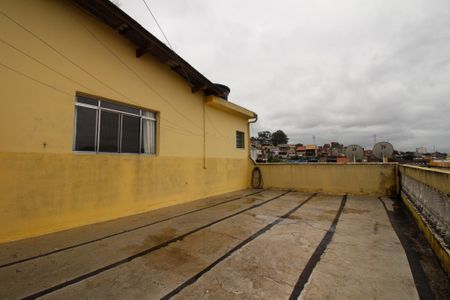 Casa à venda com 400m², 6 quartos e 3 vagas Casa à venda com 400m², 6 quartos e 3 vagasVaranda