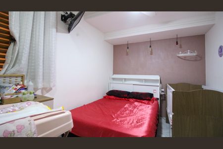 Casa à venda com 400m², 6 quartos e 3 vagas Casa à venda com 400m², 6 quartos e 3 vagasQuarto (casa 2)