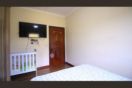 Casa à venda com 400m², 6 quartos e 3 vagas Casa à venda com 400m², 6 quartos e 3 vagasQuarto 2