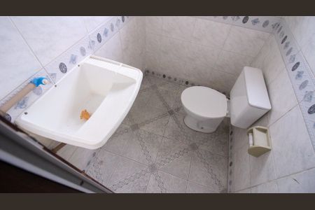 Casa à venda com 400m², 6 quartos e 3 vagas Casa à venda com 400m², 6 quartos e 3 vagasBanheiro Salão de Festas