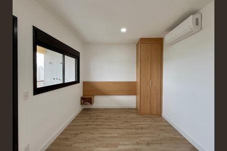 Studio para alugar com 28m², 0 quarto e sem vaga Studio para alugar com 28m², 0 quarto e sem vagaQuarto