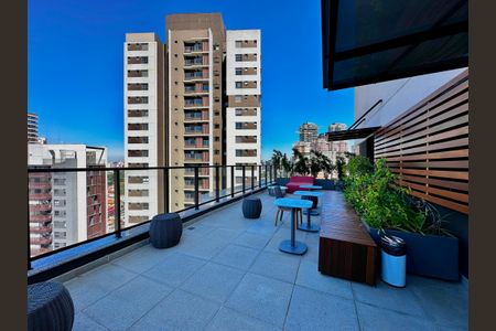 Studio para alugar com 28m², 0 quarto e sem vaga Studio para alugar com 28m², 0 quarto e sem vagaTerraço