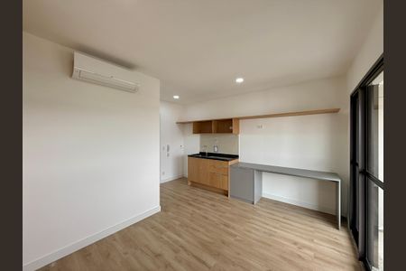 Studio para alugar com 28m², 0 quarto e sem vaga Studio para alugar com 28m², 0 quarto e sem vagaQuarto