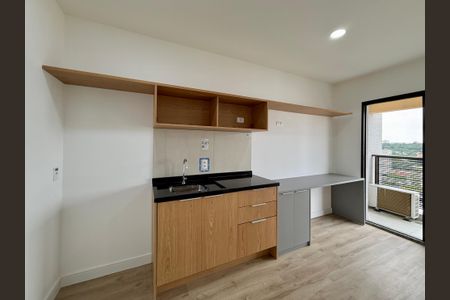Studio para alugar com 28m², 0 quarto e sem vaga Studio para alugar com 28m², 0 quarto e sem vagaCozinha