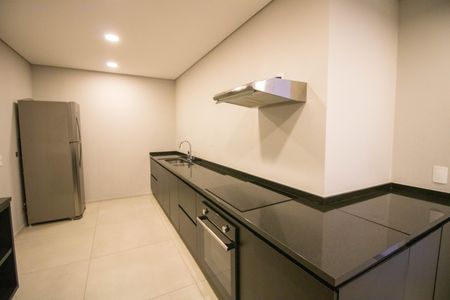 Apartamento para alugar com 68m², 2 quartos e 1 vaga