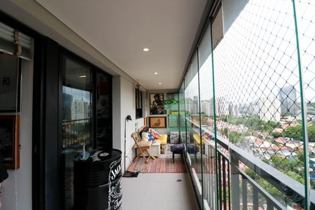 Apartamento para alugar com 68m², 2 quartos e 1 vaga