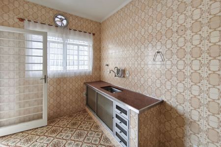 Casa à venda com 183m², 3 quartos e 2 vagasCozinha