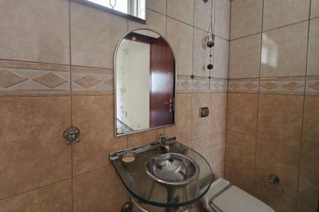 Banheiro Suíte de casa para alugar com 3 quartos, 183m² em Jardim Eulina, Campinas