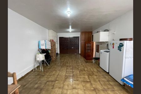 Casa à venda com 128m², 2 quartos e 3 vagas Casa à venda com 128m², 2 quartos e 3 vagasGaragem
