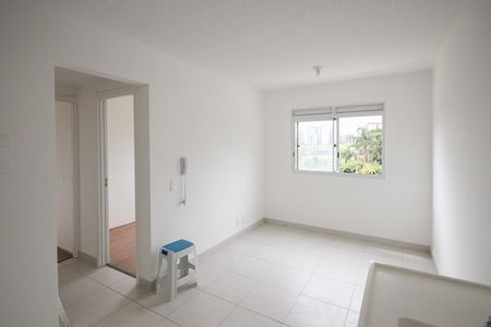 Sala / Cozinha  de apartamento para alugar com 2 quartos, 32m² em Vila Maria, São Paulo
