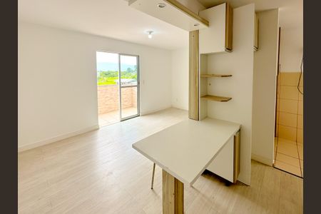 Apartamento para alugar com 57m², 2 quartos e 1 vagaSala/Cozinha