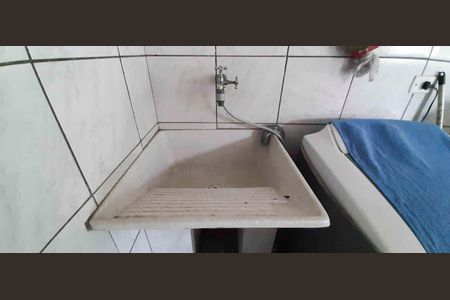 Casa à venda com 180m², 3 quartos e 2 vagas