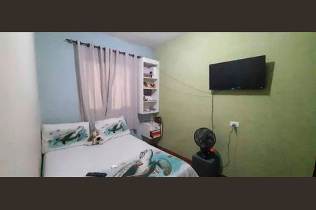 Casa à venda com 180m², 3 quartos e 2 vagas Casa à venda com 180m², 3 quartos e 2 vagasQuarto 1