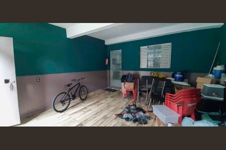 Casa à venda com 180m², 3 quartos e 2 vagas