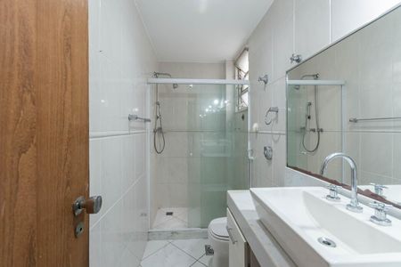 Apartamento à venda com 133m², 3 quartos e 2 vagasBanheiro Suíte 