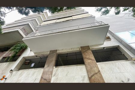 Apartamento à venda com 133m², 3 quartos e 2 vagasFachada