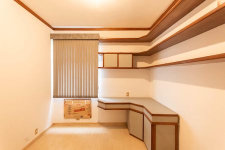 Apartamento à venda com 133m², 3 quartos e 2 vagasQuarto 2