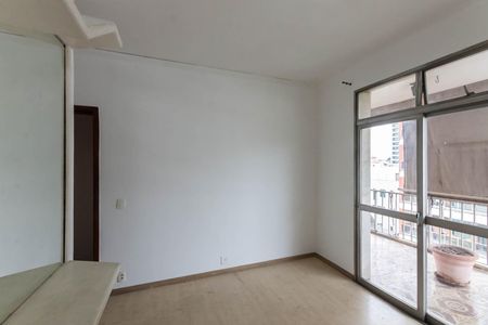 Apartamento à venda com 133m², 3 quartos e 2 vagasSuíte 