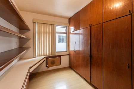 Apartamento à venda com 133m², 3 quartos e 2 vagasQuarto 1