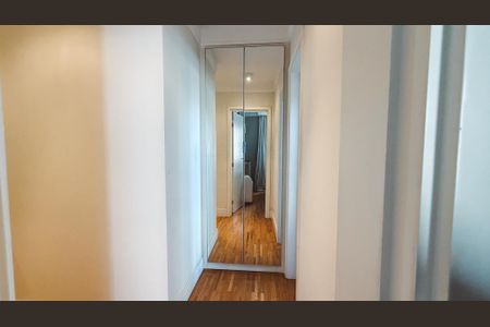 Apartamento para alugar com 72m², 3 quartos e 1 vagaCorredor