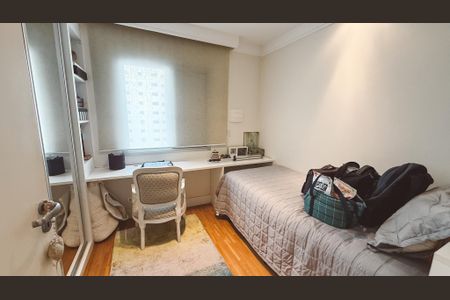 Apartamento para alugar com 72m², 3 quartos e 1 vagaQuarto 2