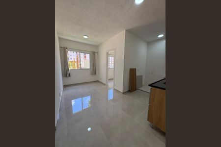 Sala de apartamento à venda com 2 quartos, 35m² em Jaguaré, São Paulo