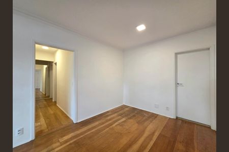 Sala de apartamento à venda com 3 quartos, 90m² em Vila Uberabinha, São Paulo