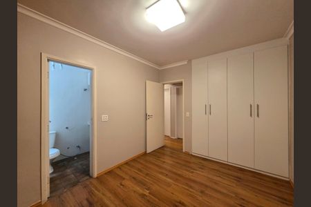 Apartamento para alugar com 90m², 3 quartos e 2 vagas Apartamento para alugar com 90m², 3 quartos e 2 vagasSuíte