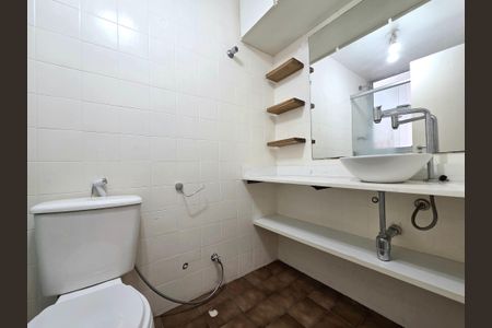 Apartamento para alugar com 90m², 3 quartos e 2 vagas Apartamento para alugar com 90m², 3 quartos e 2 vagasBanheiro da Suíte