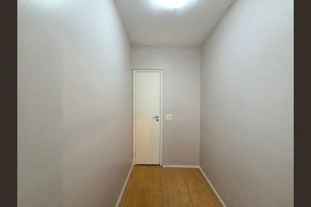 Apartamento para alugar com 90m², 3 quartos e 2 vagas Apartamento para alugar com 90m², 3 quartos e 2 vagasQuarto de Serviço
