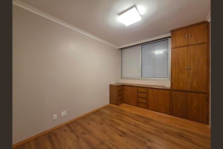 Apartamento para alugar com 90m², 3 quartos e 2 vagas Apartamento para alugar com 90m², 3 quartos e 2 vagasSuíte