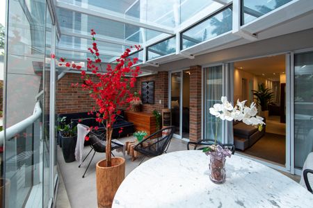 Apartamento para alugar com 66m², 1 quarto e 1 vaga Apartamento para alugar com 66m², 1 quarto e 1 vagaVaranda